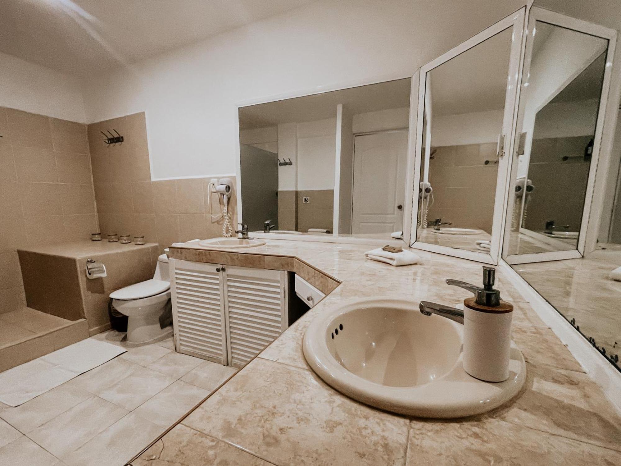 Che Suites Playa Adults Only Playa del Carmen Eksteriør bilde